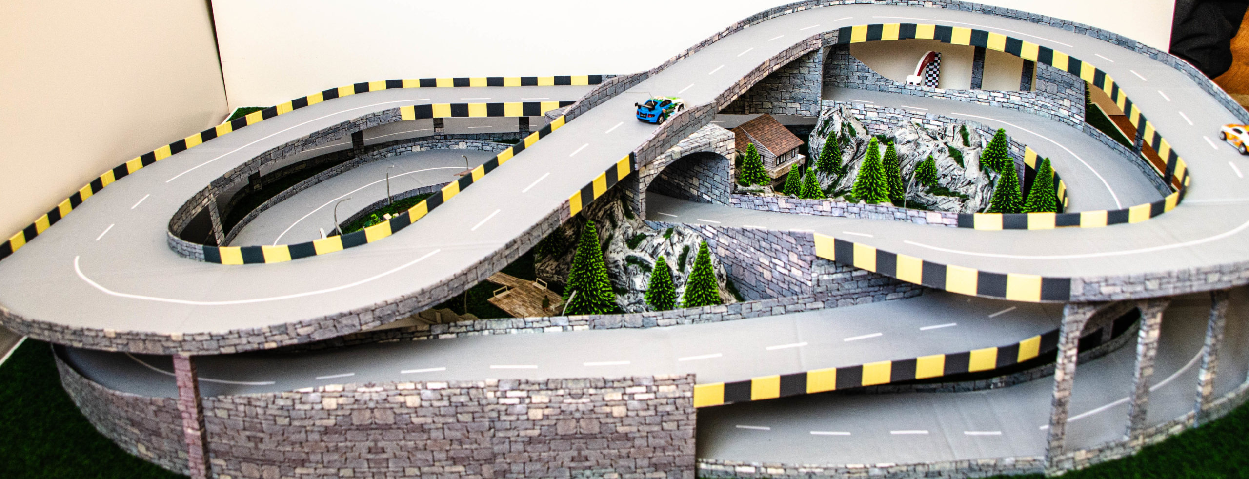 Pista de mașinuțe